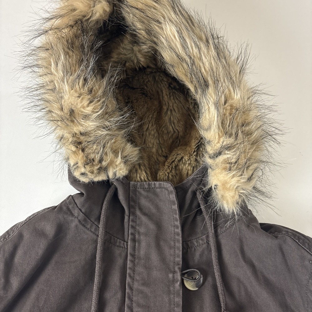 Old Navy Y2K Fur Lined Bomber Jacket Women L Fur Hooded Mallcore Vtg Bella Swan - Picture 4 of 15